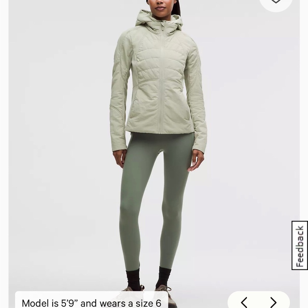 New lululemon Hooded waterproof Puffer Jacket -Size 6